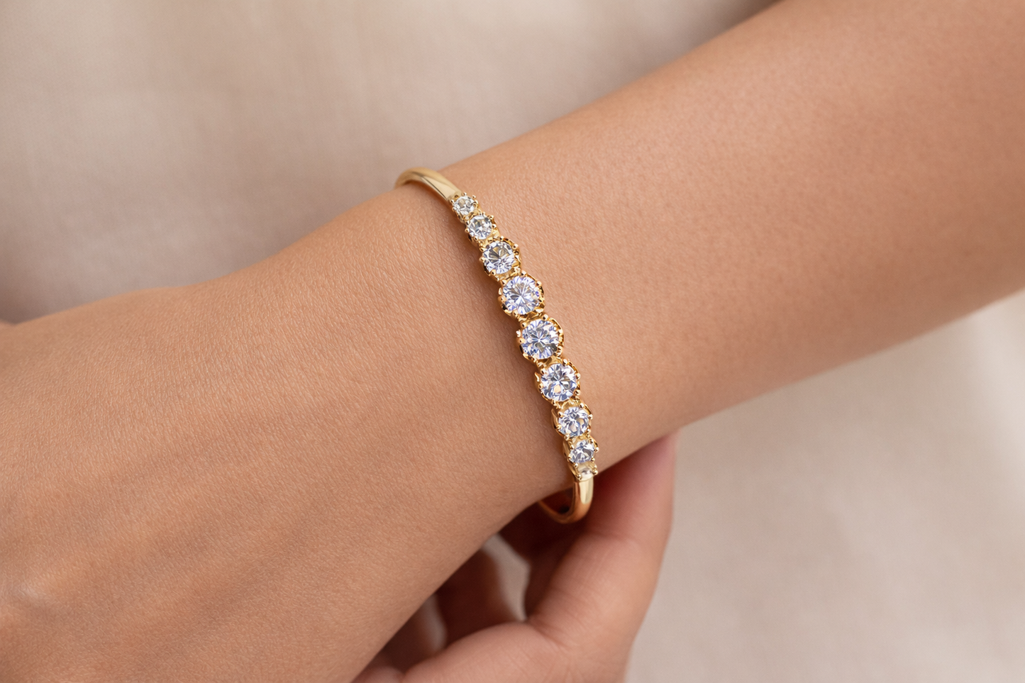 Solitaire Zircon Bracelet