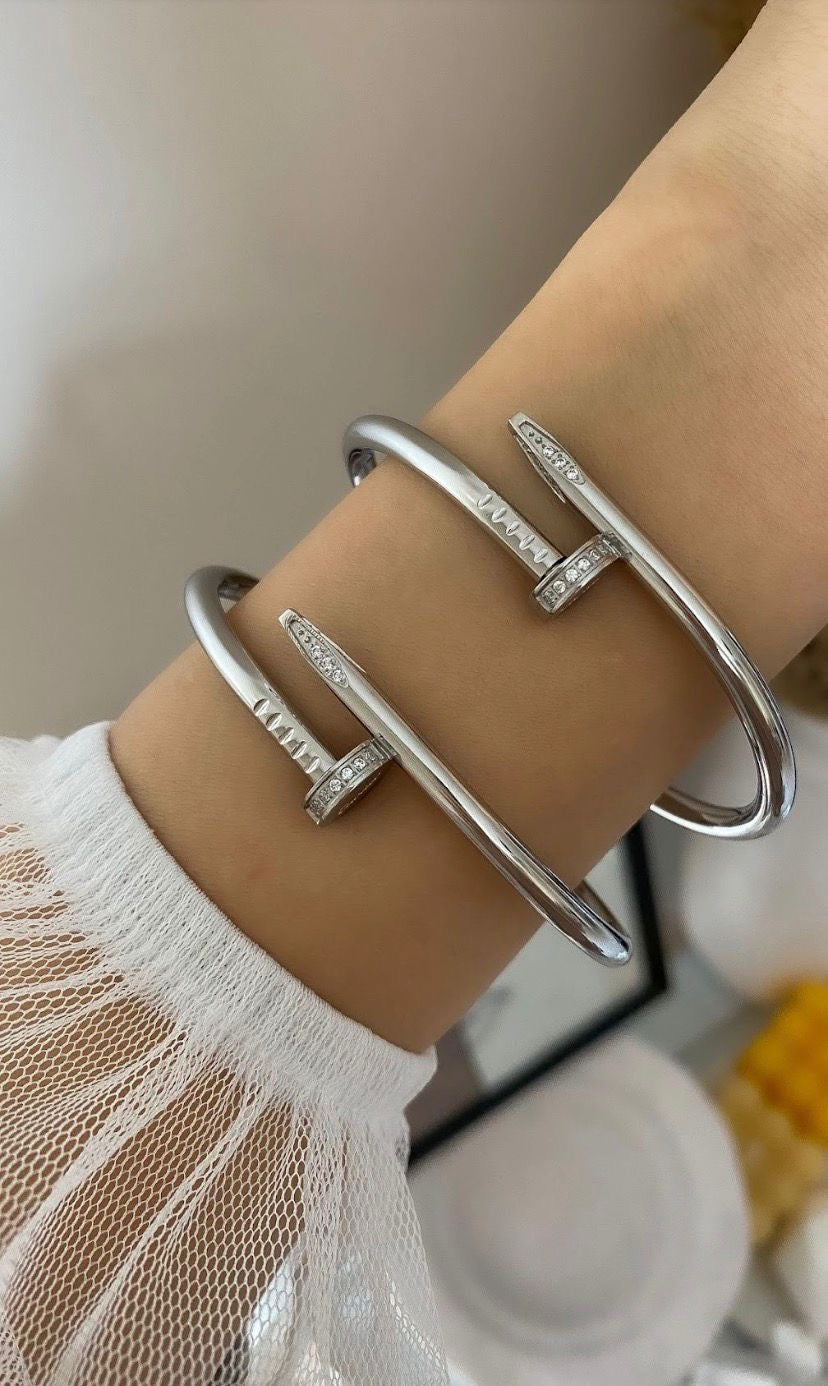 Classic Nail Bangle