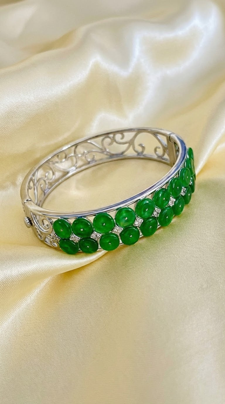 Trendy Emerald Green Bracelet