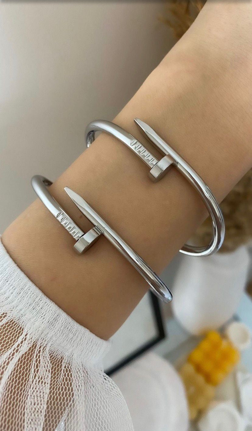 Classic Nail Bangle