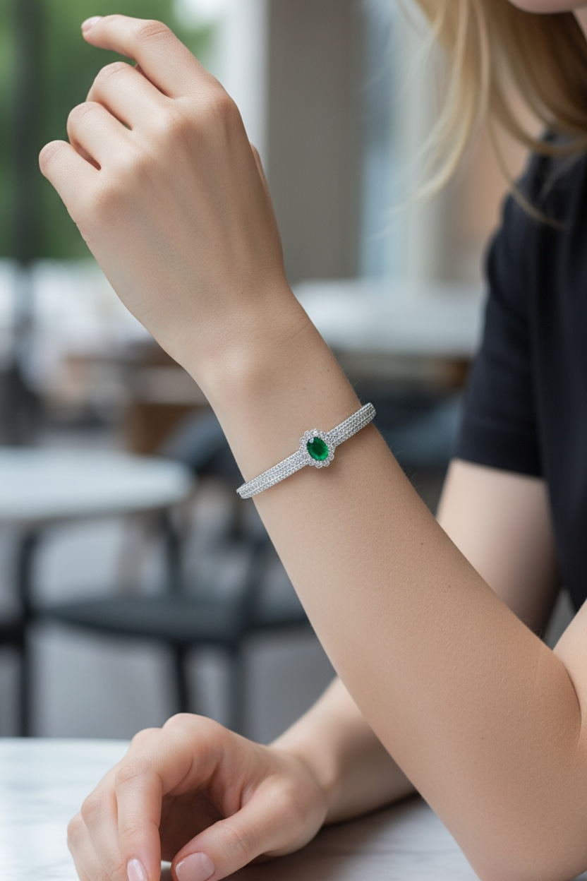 Emerald-Look Oval Bracelet