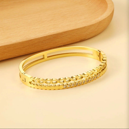 Infinity Crystal Bangle