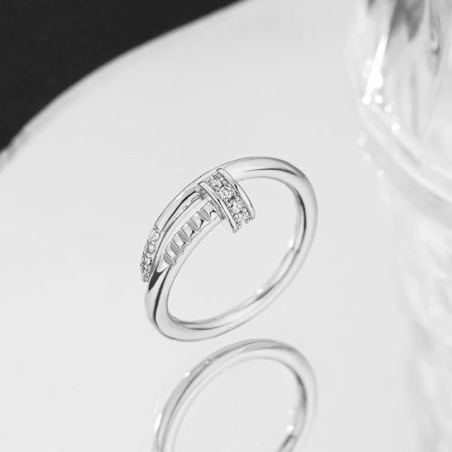 Classic Nail Ring