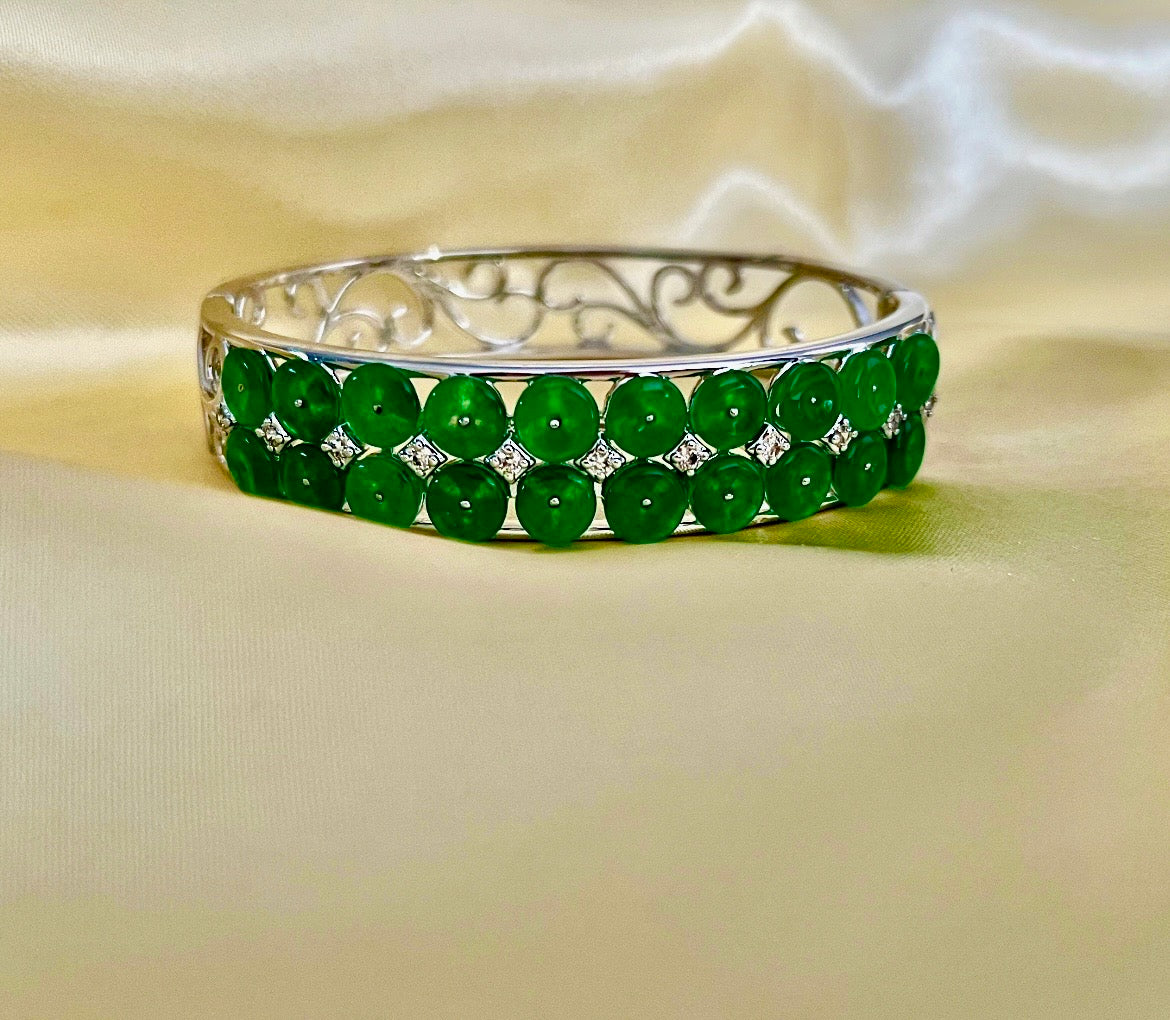 Trendy Emerald Green Bracelet