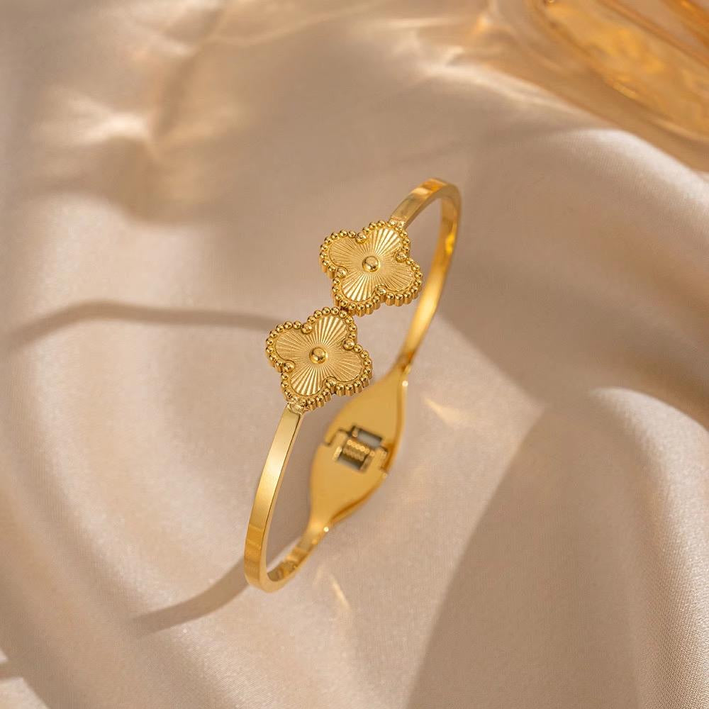 Double Gold Clover Bracelet