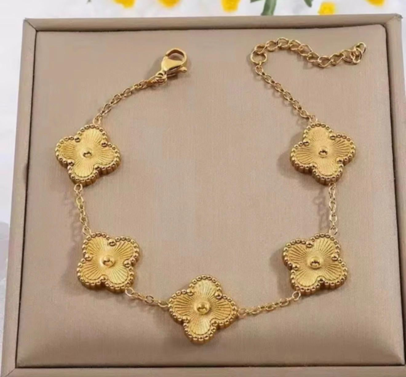 15mm Clover Chain Bracelet