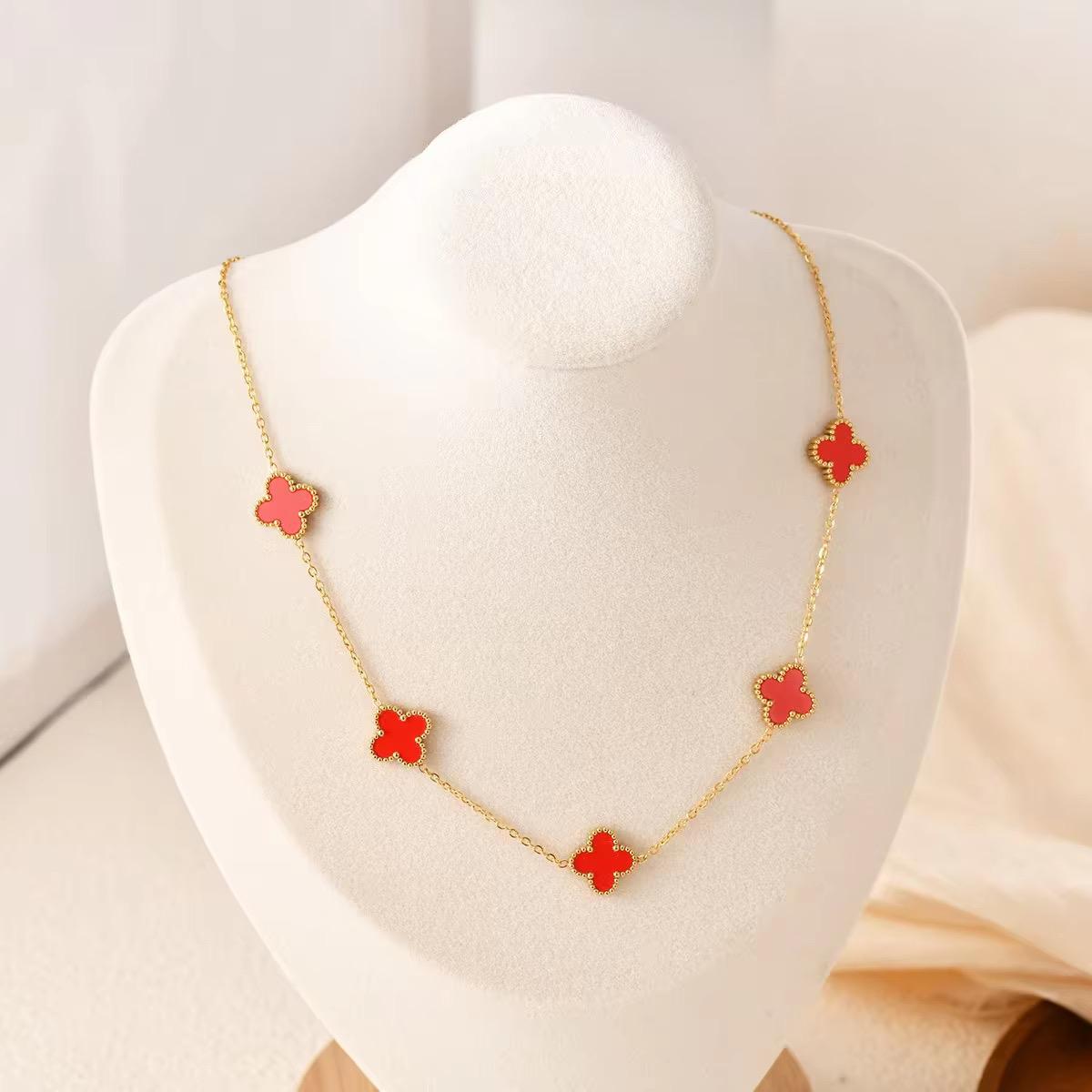 5 Clover Necklace