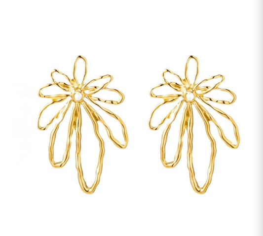 Petal Drift Earrings