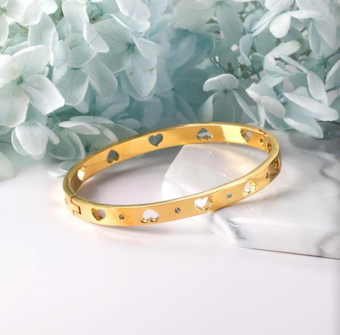 Heart Cutwork Bracelet