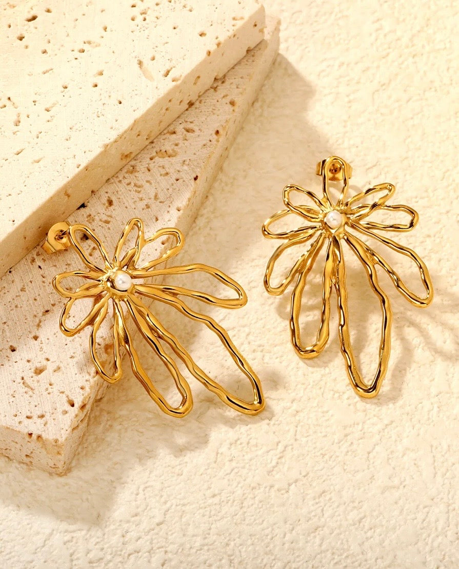 Petal Drift Earrings